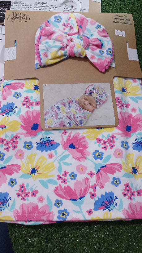 Photo op baby swaddle girl