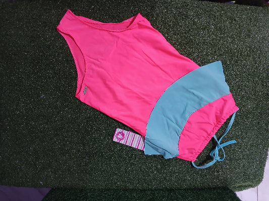 Girls swimsuit