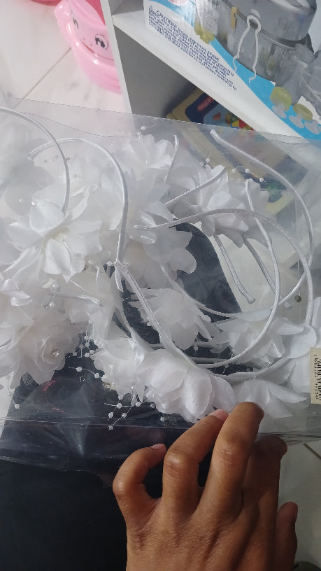 White headband with flowers