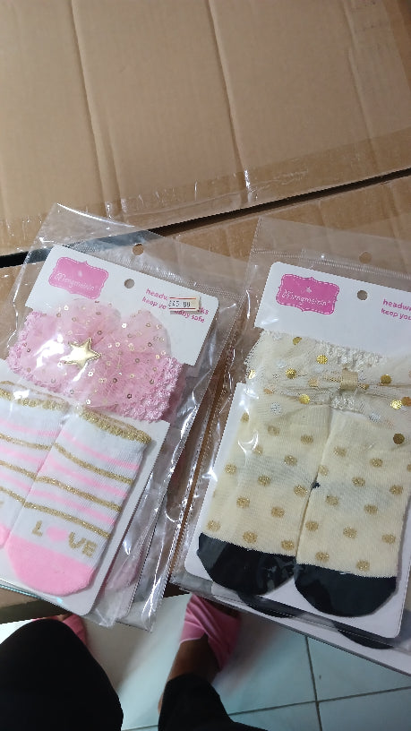 Mengmeixin headband and socks