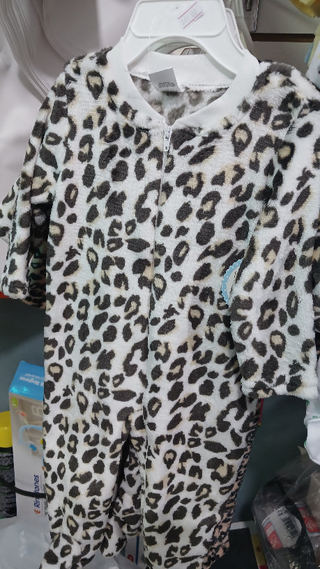 Large leopard print zipper sleeper