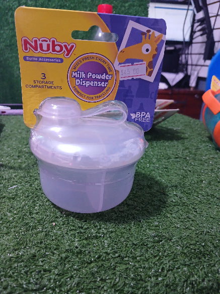 Milk powder dispenser