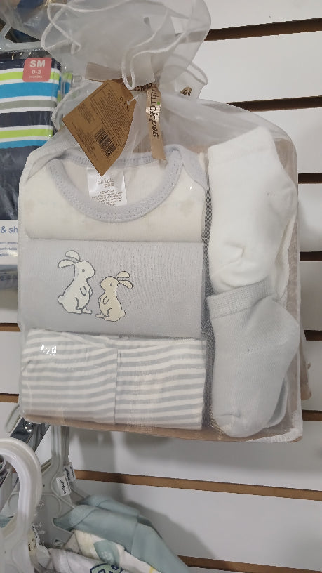 Chick pea white and grey boy 5pc set