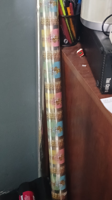Bear wrapping paper